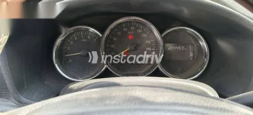 رينو لوجان 2015 أسود مستعملة للبيع - 6