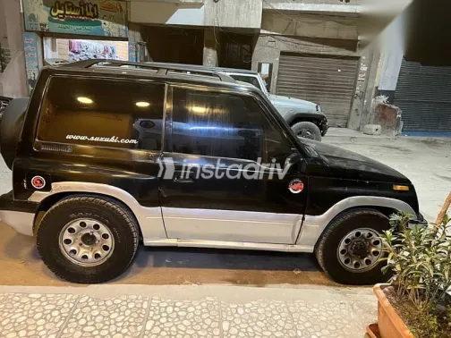 سوزوكى فيتارا 1999 أسود مستعملة للبيع - 4