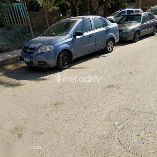 شيفروليه افيو 2009 أزرق غامق مستعملة للبيع - 6