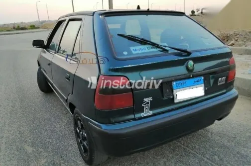 سكودا فيليشيا 1998 أخضر مستعملة للبيع - 3