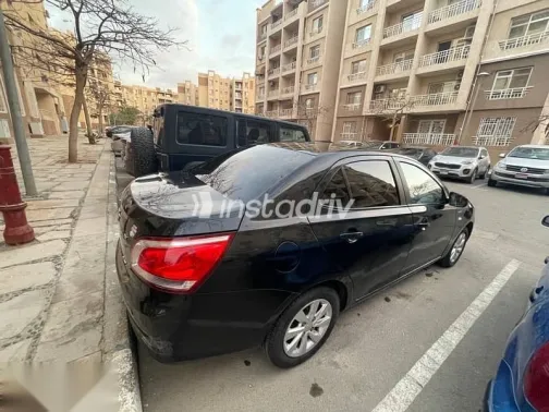 شيفروليه أوبترا 2018 أسود مستعملة للبيع - 2