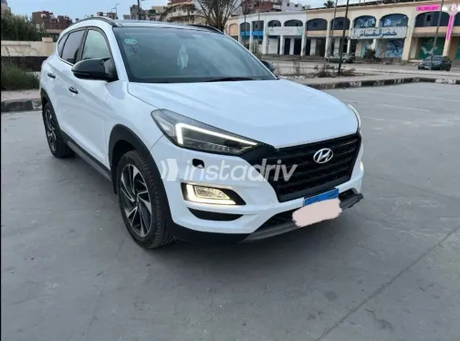هيونداي توسان 2020 أبيض مستعملة للبيع - 3