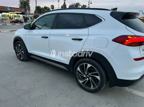 هيونداي توسان 2020 أبيض مستعملة للبيع - 5