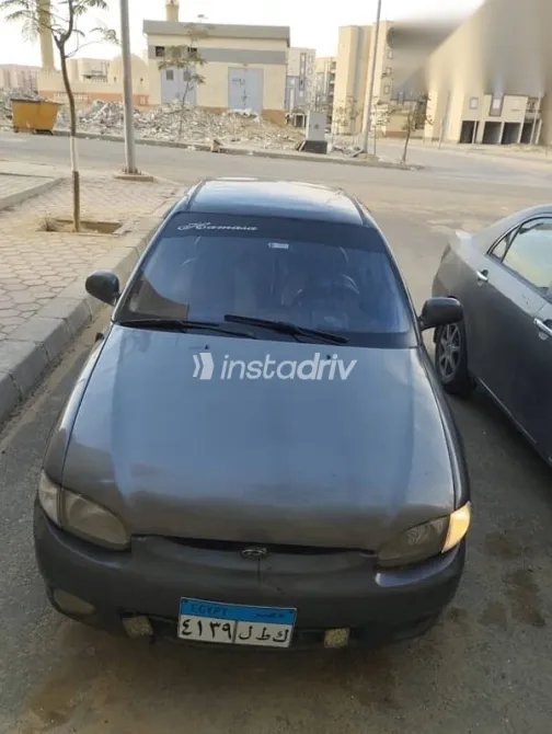 هيونداي اكسنت 2004 رمادي مستعملة للبيع - 3