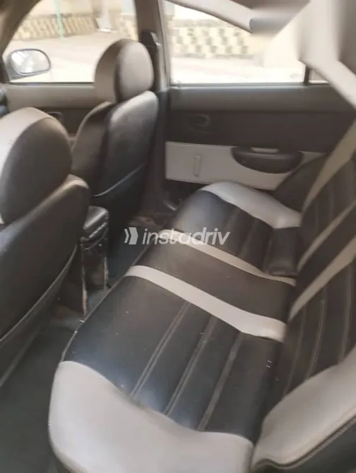 هيونداي اكسنت 2004 رمادي مستعملة للبيع - 10