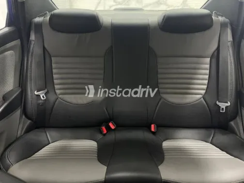 هيونداي اكسنت 2012 أزرق غامق مستعملة للبيع - 3