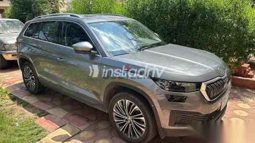 سكودا كودياك 2023 رمادي مستعملة للبيع - 1