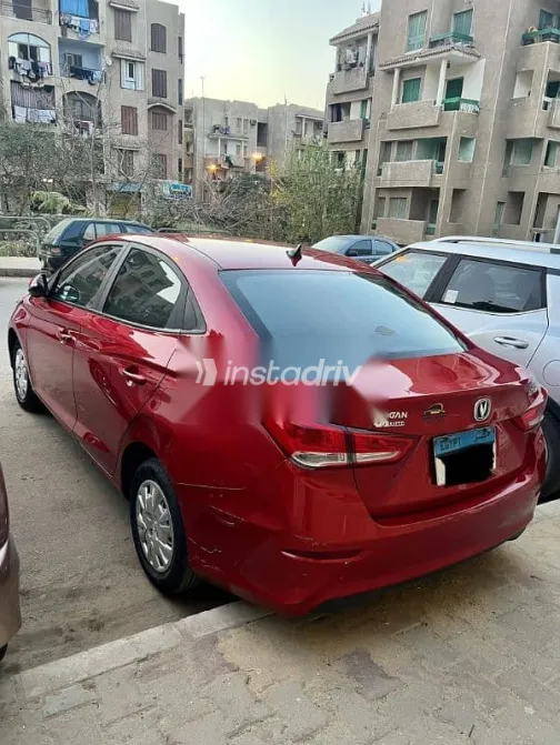 شانجان ألسفن 2022 أحمر مستعملة للبيع - 3