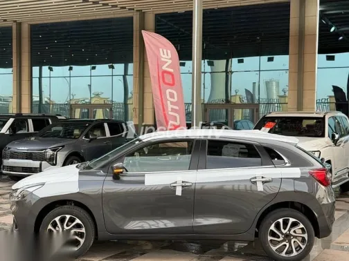 سوزوكى بالينو 2026 رمادي جديدة للبيع - 5