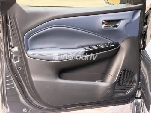 سوزوكى بالينو 2026 رمادي جديدة للبيع - 8