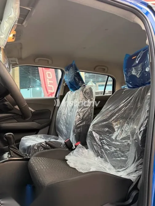 سوزوكى سويفت 2026 أزرق غامق جديدة للبيع - 9