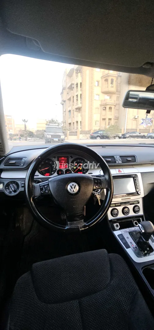 Volkswagen Passat 2008 White Used for Sale - 9