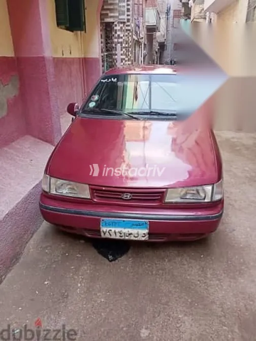 هيونداي اكسنت 1994 أحمر مستعملة للبيع - 1
