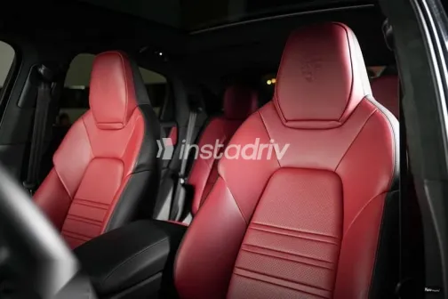 بورش كايين 2026 أسود جديدة للبيع - 3