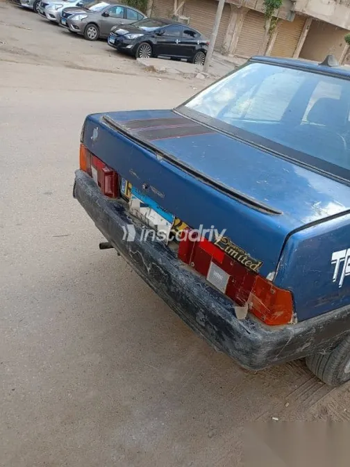 فيات ريجاتا 1986 أزرق غامق مستعملة للبيع - 3