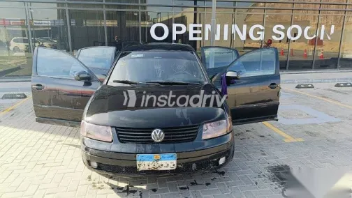 Volkswagen Passat 2000 Black Used for Sale - 4