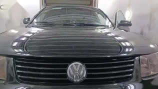 فولكس فاغن باسات 2000 أسود مستعملة للبيع