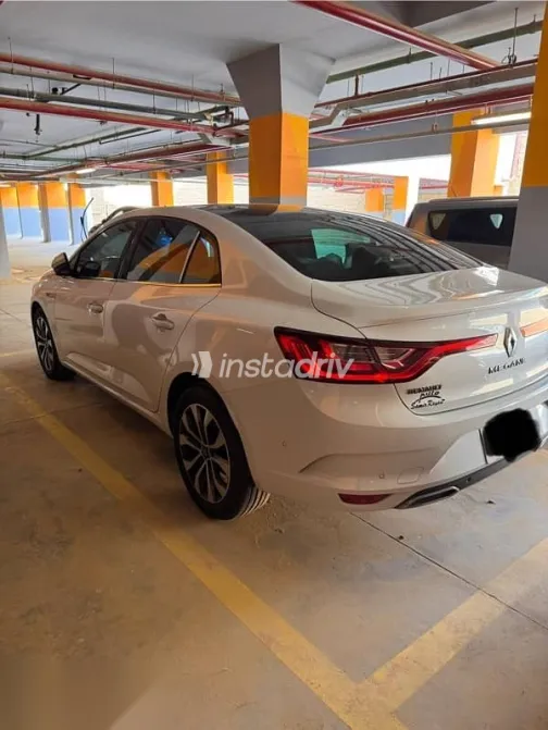 Renault Megane 2023 White Used for Sale - 3