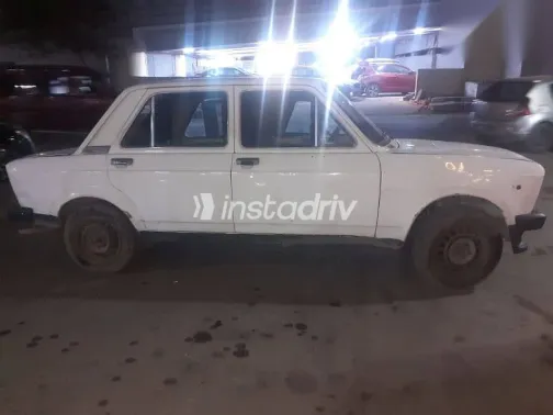 فيات 128 1987 أبيض مستعملة للبيع - 4