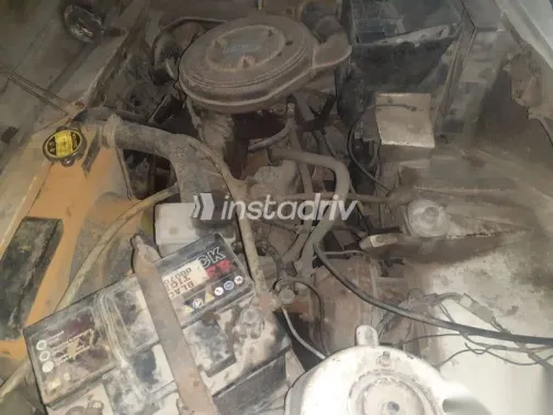 فيات 128 1987 أبيض مستعملة للبيع - 9