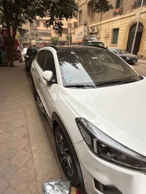 هيونداي توسان 2019 أبيض مستعملة للبيع - 3