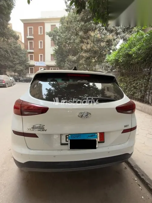 هيونداي توسان 2019 أبيض مستعملة للبيع - 8