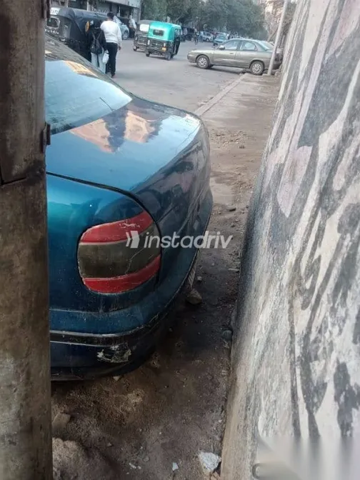 فيات سينا 2001 أزرق غامق مستعملة للبيع - 3