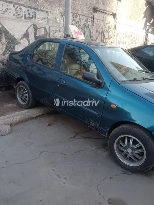 فيات سينا 2001 أزرق غامق مستعملة للبيع - 4