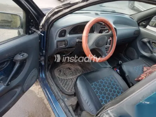 فيات سينا 2001 أزرق غامق مستعملة للبيع - 5