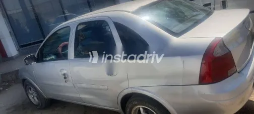 اوبل كورسا 2005 فضي مستعملة للبيع - 4