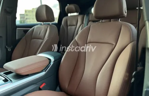 اودي Q7 2024 أبيض مستعملة للبيع - 3