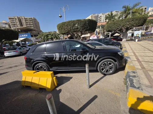 اودي Q7 2024 أبيض مستعملة للبيع - 9