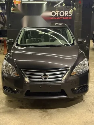نيسان سنترا 2026 رمادي جديدة للبيع