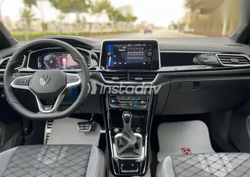فولكس فاغن تي روك 2026 فضي جديدة للبيع - 7
