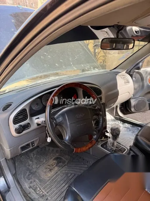 كيا سبكترا 2002 أسود مستعملة للبيع - 3