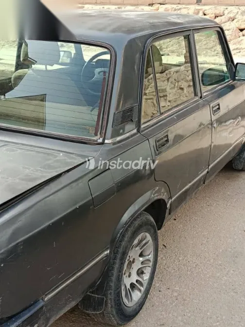 لادا 2107 2011 رمادي مستعملة للبيع - 5