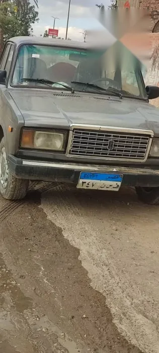 لادا 2107 2008 رمادي مستعملة للبيع