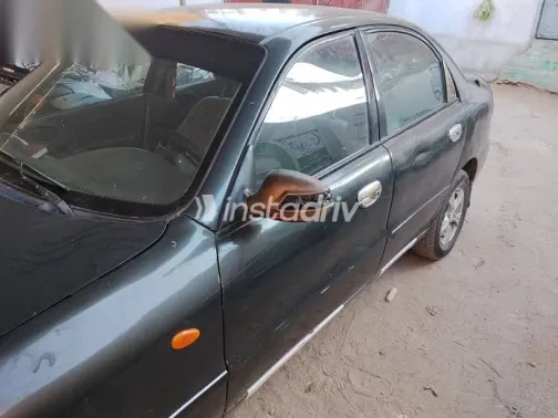 دايو لانوس 2001 أسود مستعملة للبيع - 3