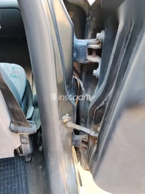 دايو لانوس 2001 أسود مستعملة للبيع - 6