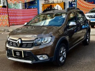 رينو سانديرو  ( ستيب  واى ) 2019 بني مستعملة للبيع