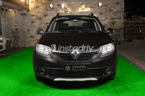 Renault Sandero Step Way 2017 White Used for Sale - 7