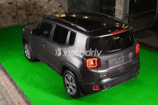 Jeep Renegade 2020 White Used for Sale - 4
