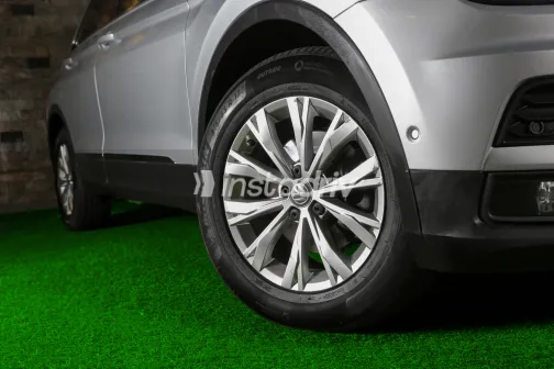 فولكس فاغن تيجون 2020 أبيض مستعملة للبيع - 7