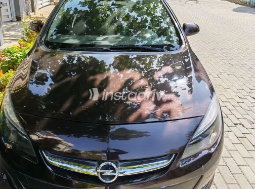 اوبل أسترا 2016 أبيض مستعملة للبيع - 6