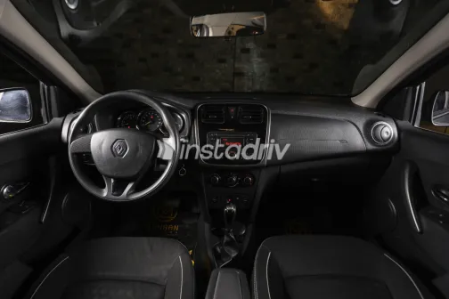 Renault Sandero 2017 White Used for Sale - 3