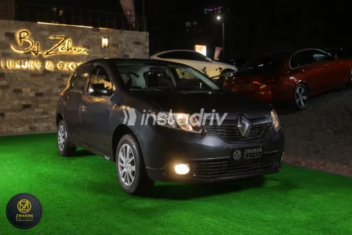 Renault Sandero 2017 White Used for Sale - 6