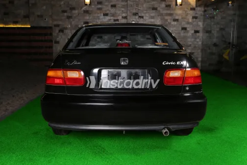 Honda Civic 1992 White Used for Sale - 2