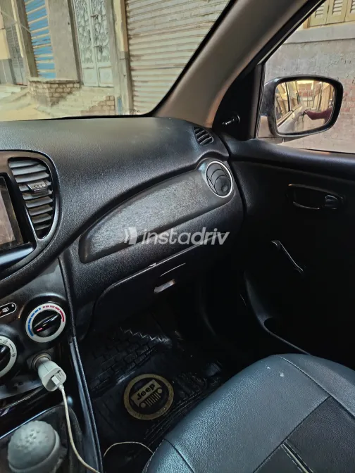 Hyundai I10 2008 White Used for Sale - 5