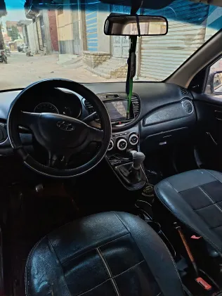 هيونداي I10 2008 أبيض مستعملة للبيع