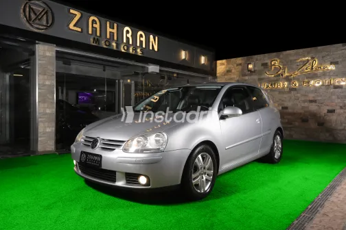 فولكس فاغن جولف 5 2008 أبيض مستعملة للبيع - 7